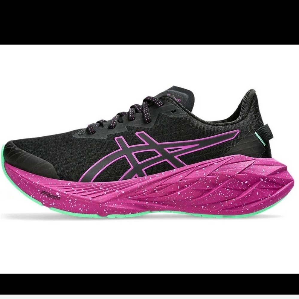 Asics Novablast 4 Lite-Show Womens 6.5 Running Shoes Bold Magenta Black 1012B599